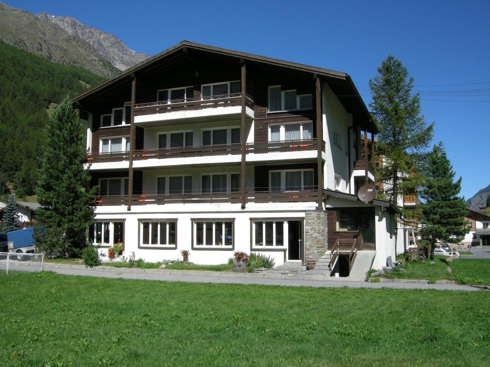 Apartments Atlas Saas-Grund Exterior photo